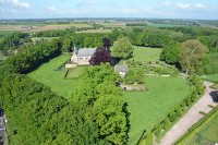 Schloss Hernen in Holland ist ein Beispiel für ein langsam gewachsenes Schloss